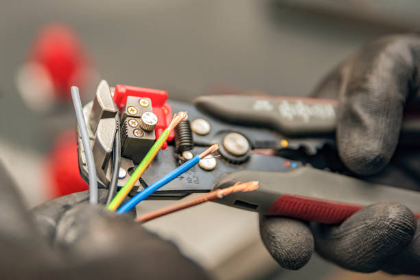 Best Local Electrician Companies  in Winchester, MO